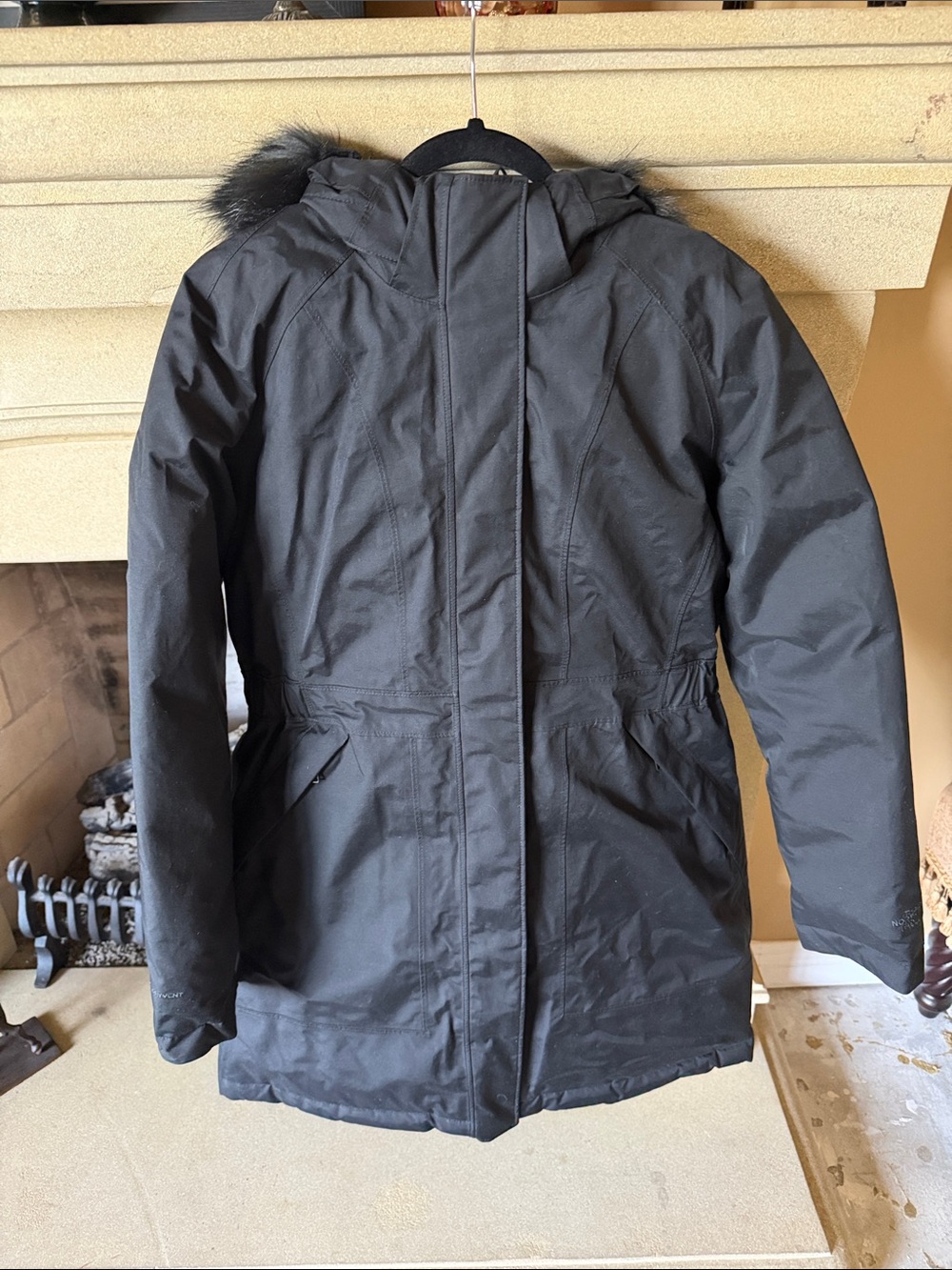 The North Face Women’s Arctic Parka Black Down Jacket Size L NF0A3KE8 LIKE NEW